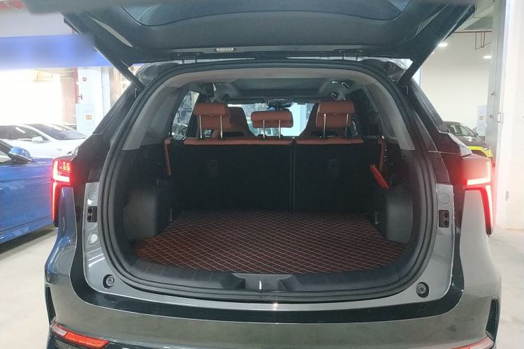 Used Changan CS75 PLUS 2023 3rd Generation 1.5T Automatic Prestige Model
