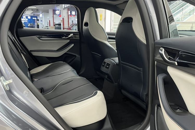 Used BYD Qin PLUS 2021 EV 500KM Luxury Model