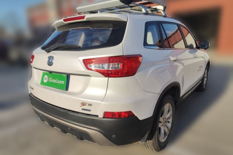 Used Changan CS75 2016 2.0L Manual Luxury Version China V Standard
