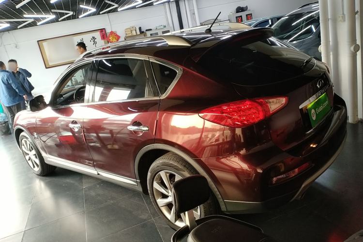 Used Infiniti QX50 2015 2.5L Enjoyment Edition