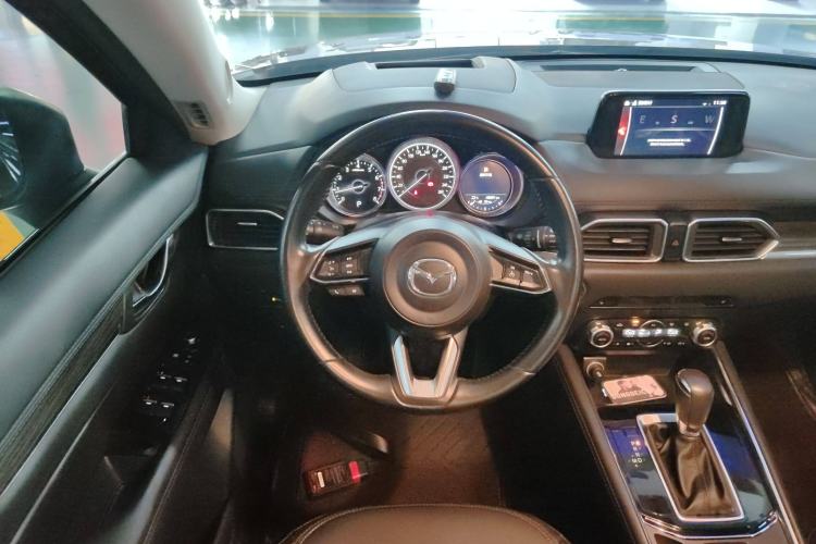 Used Mazda CX-5 2021 2.5L Automatic Two-Wheel Drive ZhiZun Version
