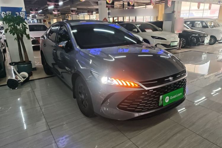 Used BYD Qin PLUS 2025 DM-i Smart Drive 55KM Leading Model
