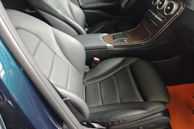 Used Mercedes-Benz GLC 2022 Refreshed GLC 300 L 4MATIC Dynamic Edition
