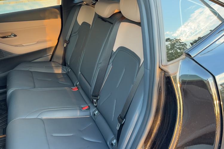 Used  SL03 2022 1.5L 1200 Extended-Range Version
