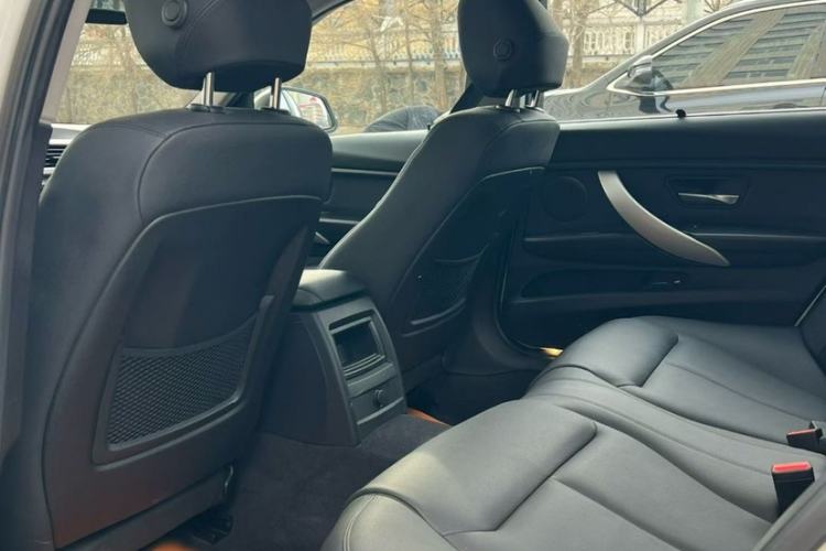 Used BMW 3 Series 2015 316Li Fashion Model
