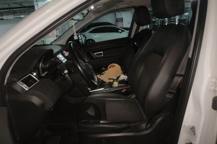 Used Land Rover Discovery Sport 2019 240 PS PURE Edition China V Standard