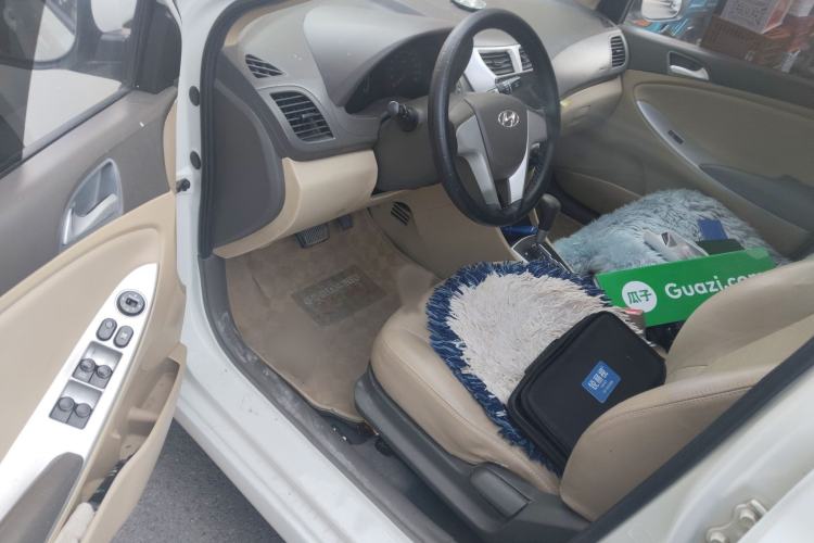 Used Hyundai Verna 2010 Sedan 1.4L Automatic Comfort Model GS
