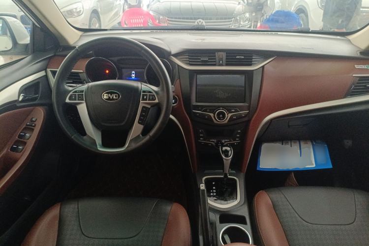 Used BYD G5 2014 1.5TID Automatic Prestige Model