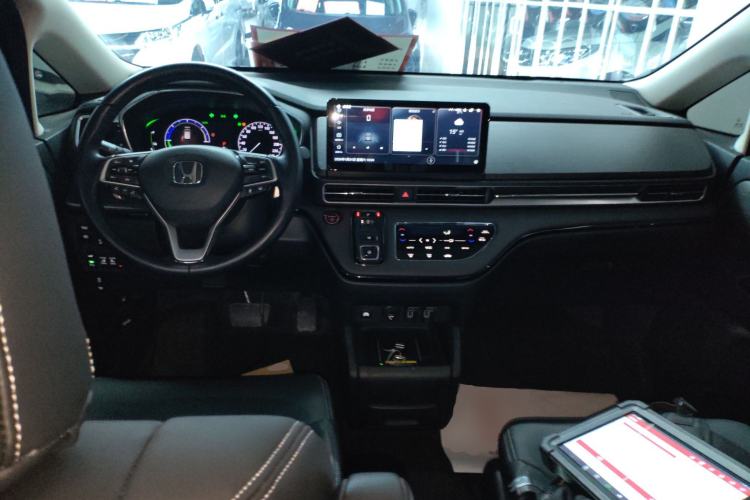 Used Honda Elysion 2022 2.0L eHEV Comfort Version
