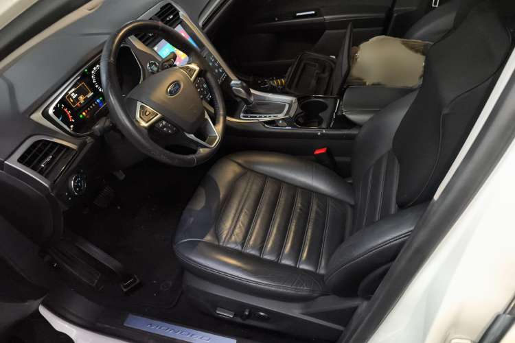 Used Ford Mondeo 2013 2.0L GTDi 200 Fashion Edition
