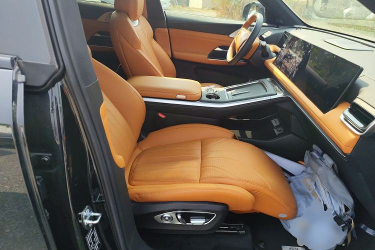 Used XPeng G9 2025 625 Long-Range Max
