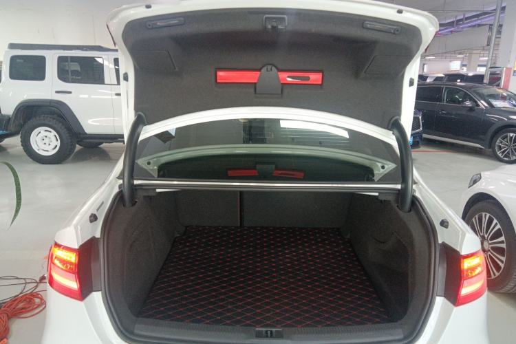 Used Audi A4L 2015 35 TFSI Automatic Comfort Model
