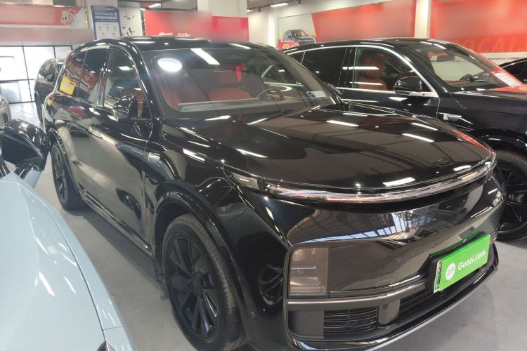 Used Li Auto L8 2023 Pro Model
