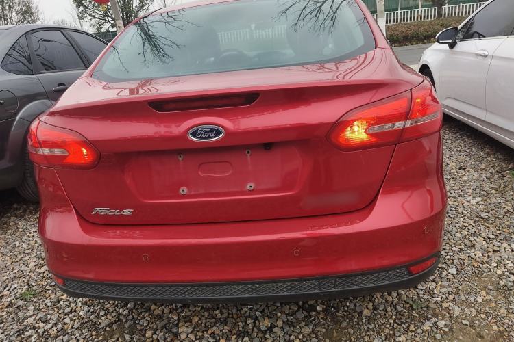 Used Ford Focus 2015 Sedan 1.6L Automatic Trend Model
