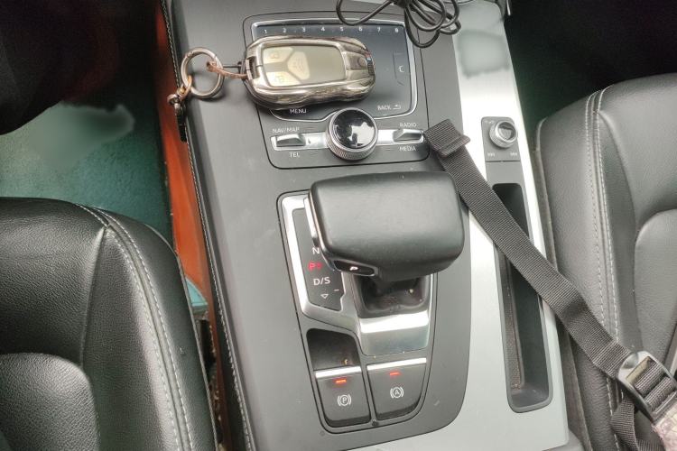 Used Audi Q5L 2020 Updated 40 TFSI Prestige Fashion Edition