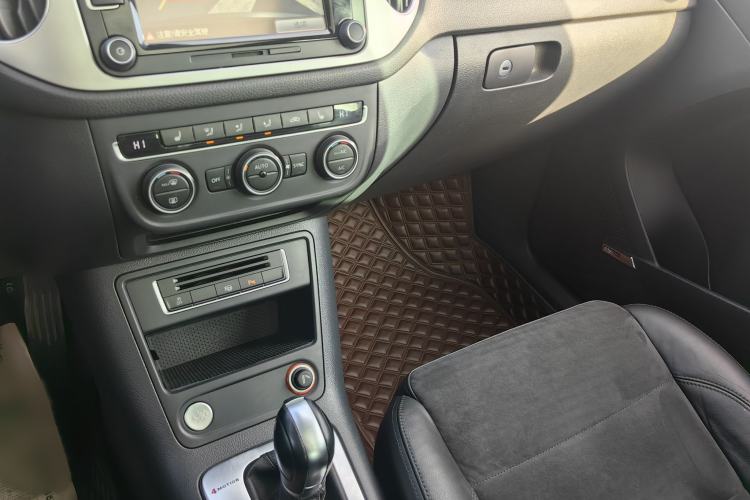 Used Volkswagen Tiguan 2013 2.0 TSI Automatic All-Wheel-Drive Flagship Edition