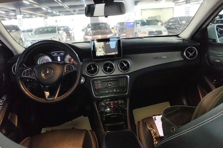 Used Mercedes-Benz GLA 2016 GLA 200 Fashion Model
