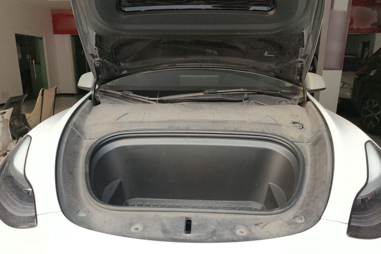 Used Tesla Model Y 2022 Rear-Wheel-Drive Version