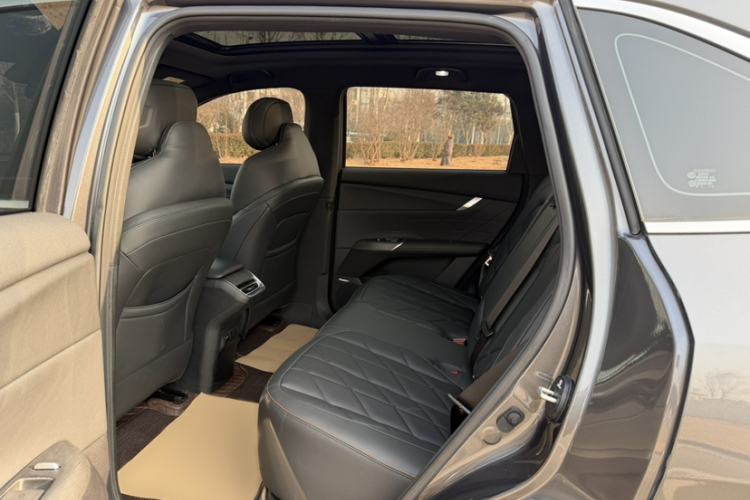 Used Changan CS75 PLUS 2025 4th Generation 1.5T New Blue Whale Smart Flagship Version