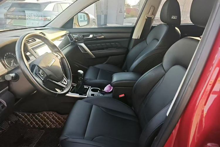 Used Haval H2 2016 Red-Label 1.5T Manual Two-Wheel Drive Luxury Model
