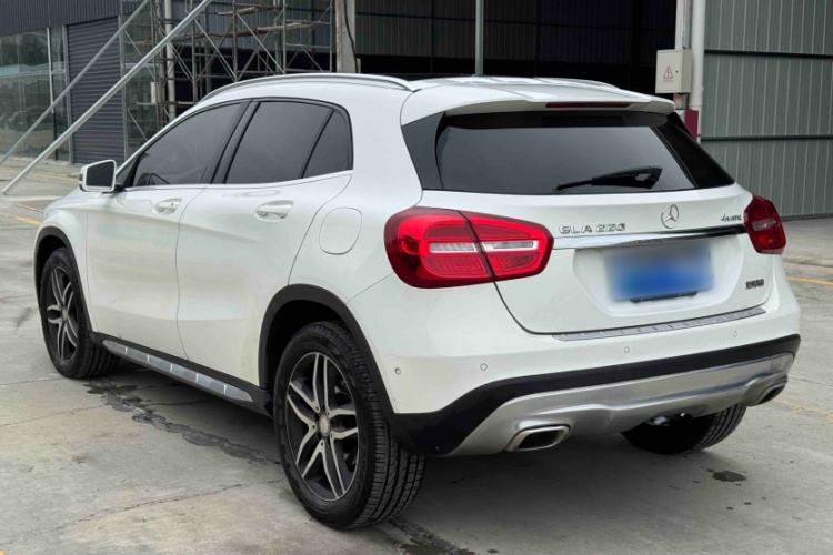 Used Mercedes-Benz GLA 2015 GLA 220 4MATIC Fashion Model