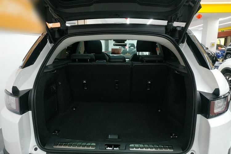 Used Land Rover Range Rover Evoque 2018 240 PS SE Smart Brilliance Edition