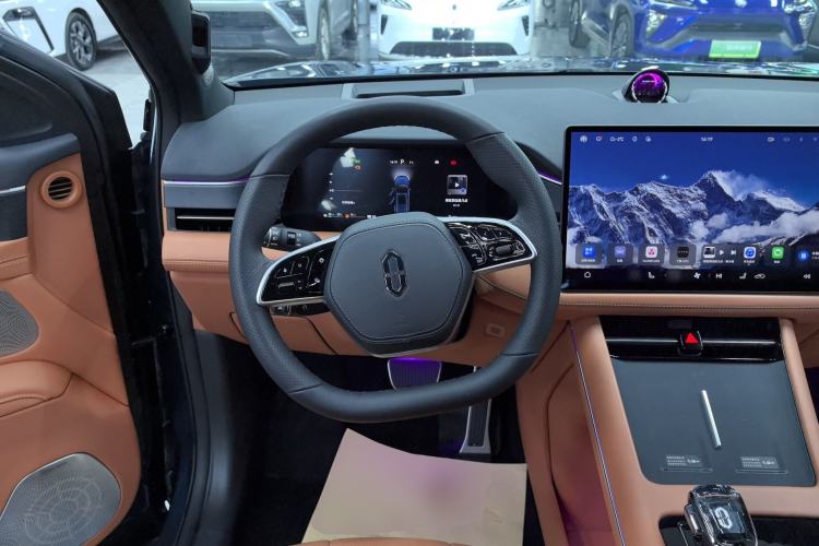 Used Hima AITO M7 2024 1.5T Intelligent Driving Rear-Drive Max Edition 6 Seats
