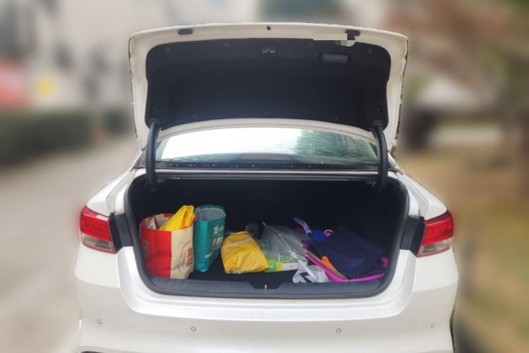 Used Kia K5 2016 1.6T Automatic LUX
