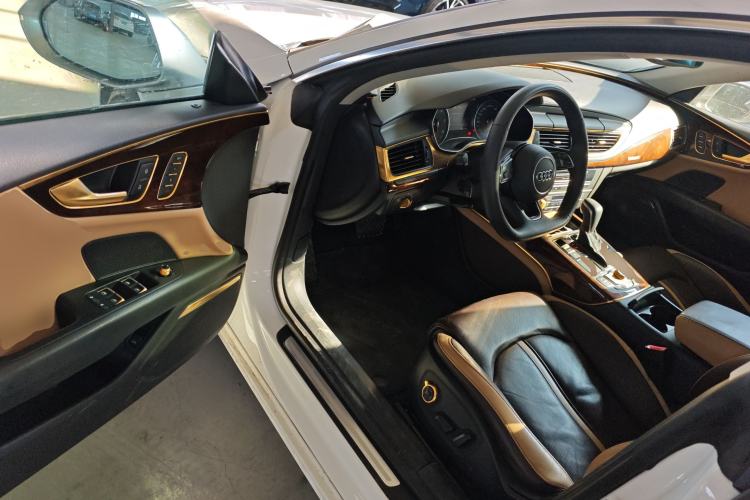 Used Audi A7 2014 50 TFSI quattro Comfort Model
