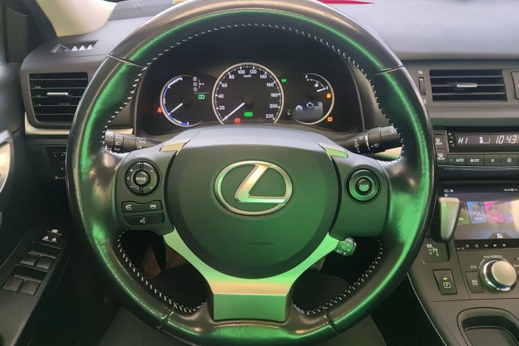Used Lexus CT 2017 CT200h Elite Edition Monotone China VI