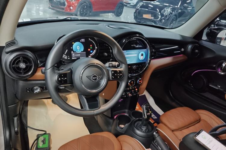 Used  MINI 2022 Updated 1.5T COOPER Artist
