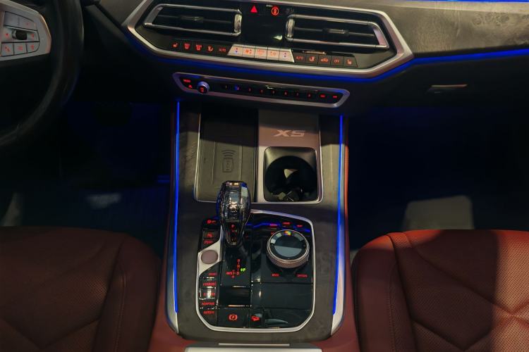 Used BMW X5 2022 Restyled xDrive 30Li M Sport Package
