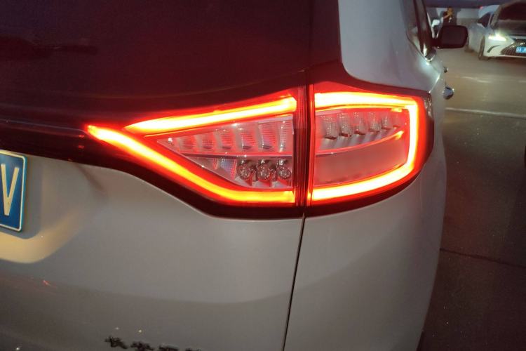 Used Ford Edge 2016 EcoBoost 245 Four-Wheel Drive Titanium 7-Seater
