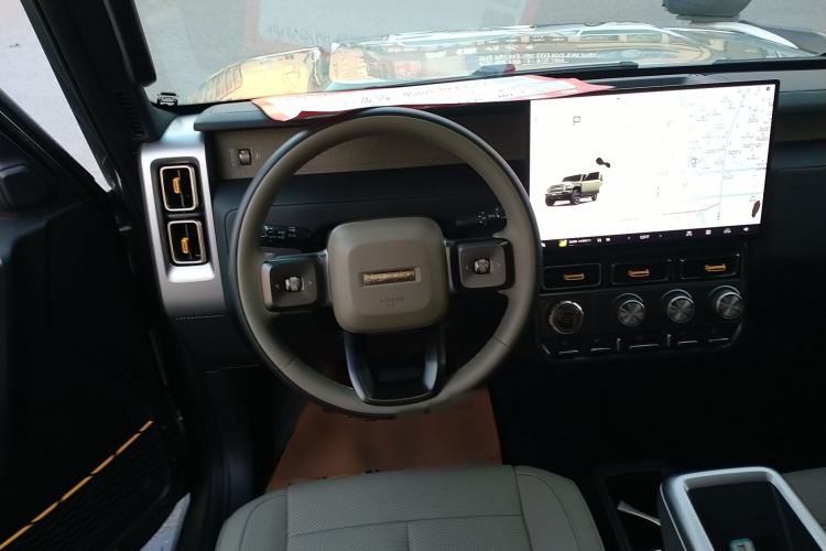 Used  V23 2025 501 Four-Wheel Drive Intelligent Driving Version