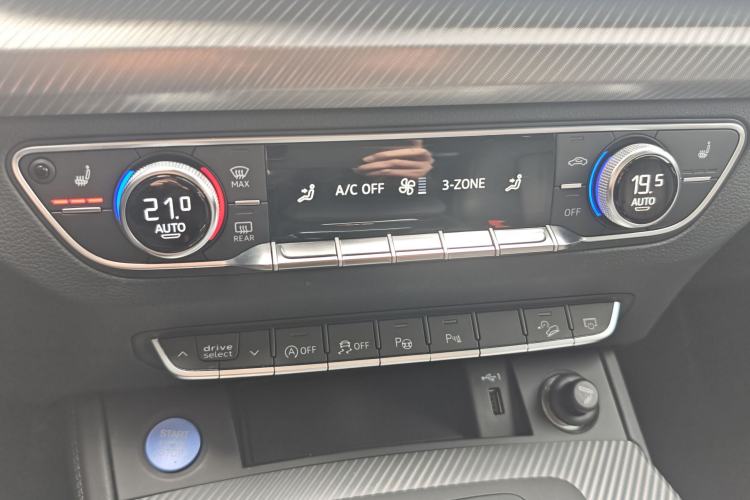 Used Audi Q5L 2020 45 TFSI Prestige Fashion Model
