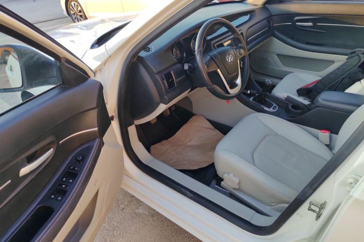 Used BAIC Senova D50 2015 1.5L Manual Comfort Value Navigation Edition
