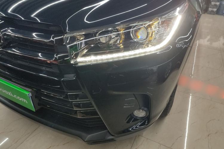 Used Toyota Highlander 2018 2.0T Four-Wheel Drive Knight Edition 7 Seats China VI Standard