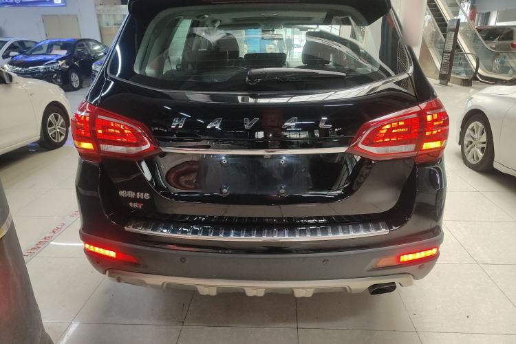 Used Haval H6 2015 Sport Edition 1.5T Automatic Two-Wheel Drive Luxury Model

