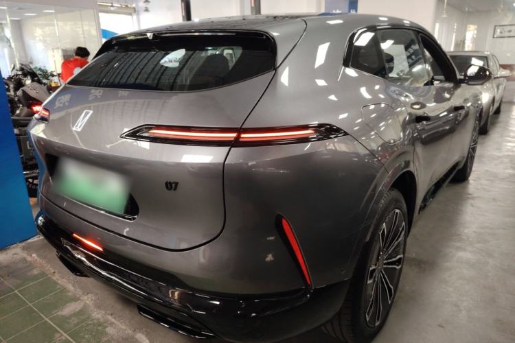 Used  07 2024 Max Extended-Range Edition
