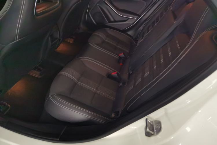 Used Mercedes-Benz A-Class 2018 A 200 Fashion Model
