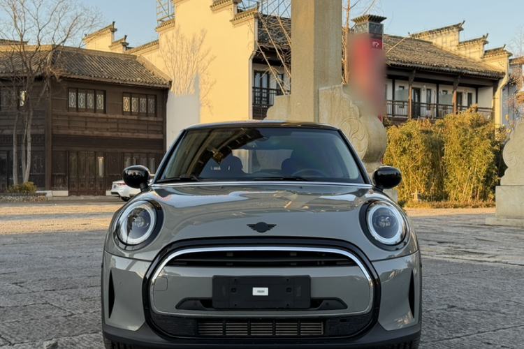 Used  MINI 2022 1.5T COOPER Classic Edition
