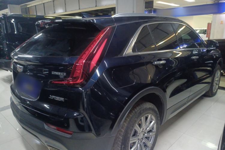 Used Cadillac XT4 2021 28T Two-Wheel Drive Leading Version
