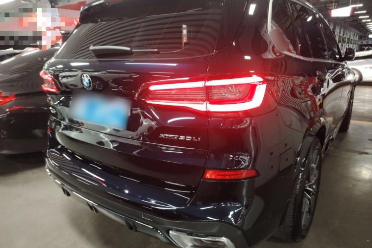 Used BMW X5 2022 Restyled xDrive 30Li M Sport Package
