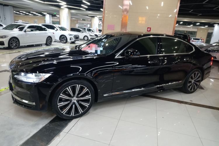 Used Volvo S90 2022 B5 Zhiyuan Luxury Edition
