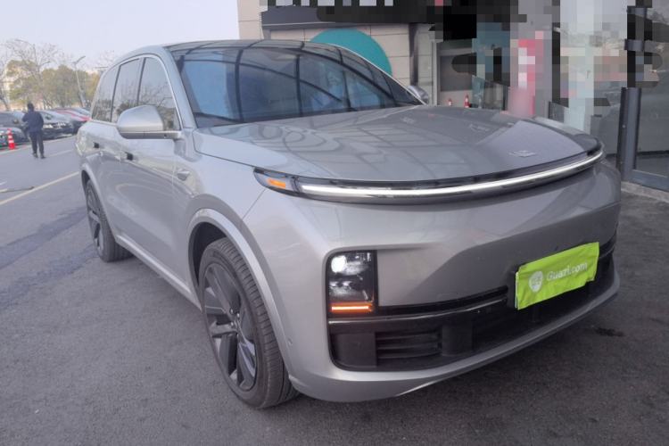 Used Li Auto L8 2023 Pro Model
