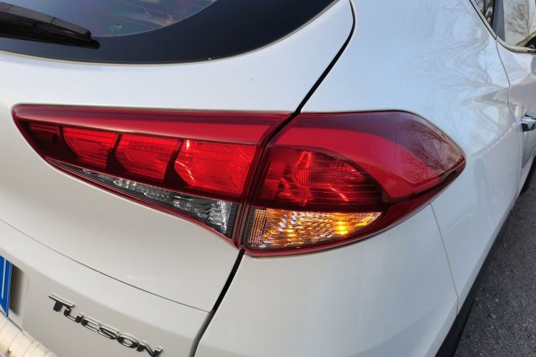 Used Hyundai Tucson 2015 1.6T Dual-Clutch Two-Wheel-Drive Smart Model