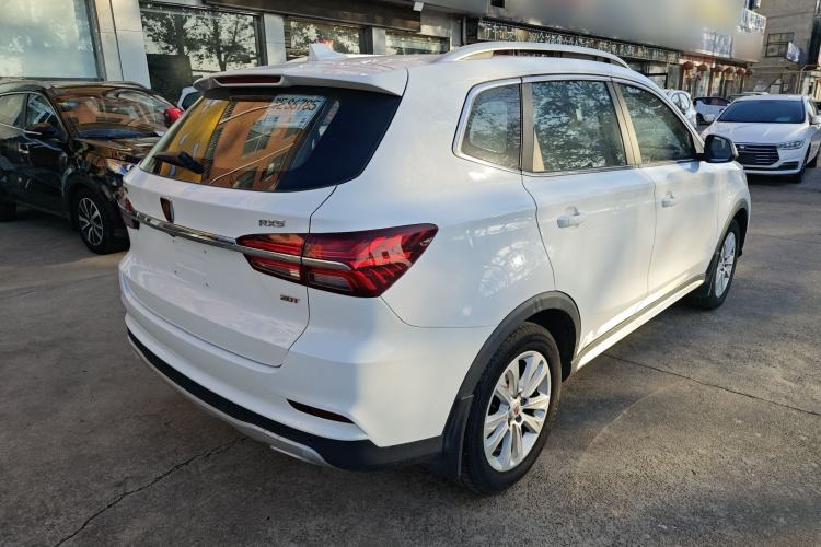 Used Roewe RX5 2016 20T Two-Wheel Drive Manual Flagship Edition
