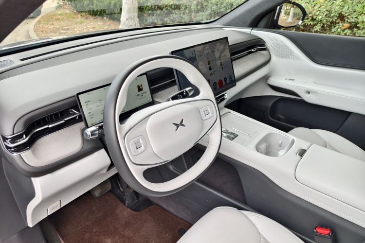 Used XPeng G6 2025 625 Long-Range Max Flagship Edition
