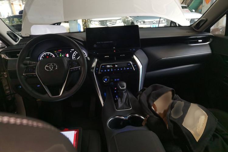 Used Toyota Venza 2022 2.0L CVT Two-Wheel Drive Prestige Edition
