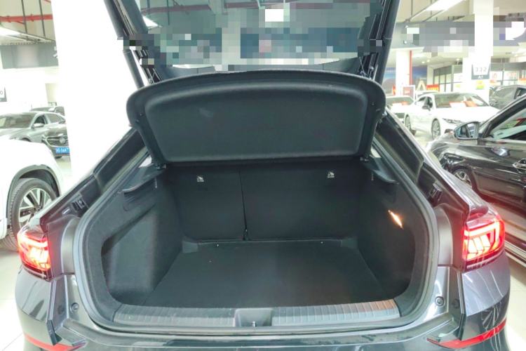 Used Volkswagen Lamando 2023 Lavida L 280TSI DSG Cool & Spicy Edition
